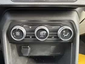 Dacia Sandero Stepway (2021) thumbnail 10