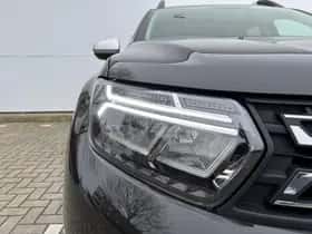 Dacia Duster (2022) thumbnail 19