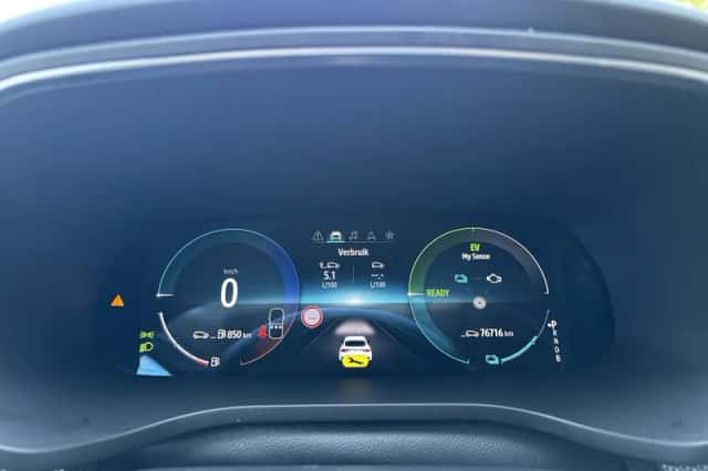 Renault Arkana (2023) thumbnail 4