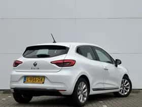 Renault Clio (2021) thumbnail 2