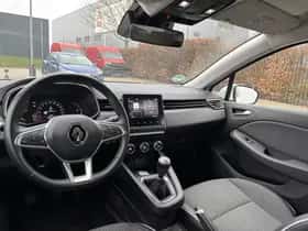 Renault Clio (2021) thumbnail 18
