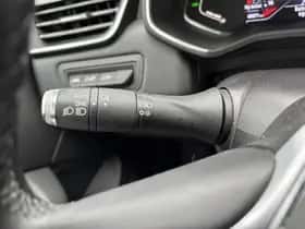 Renault Clio (2021) thumbnail 22