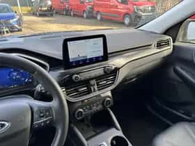 Ford Kuga (2023) thumbnail 18