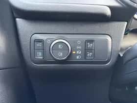 Ford Kuga (2023) thumbnail 25