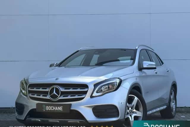 Mercedes-Benz GLA (2019) thumbnail 1