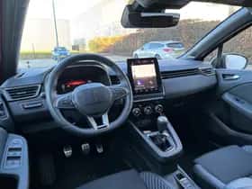Renault Clio (2024) thumbnail 7