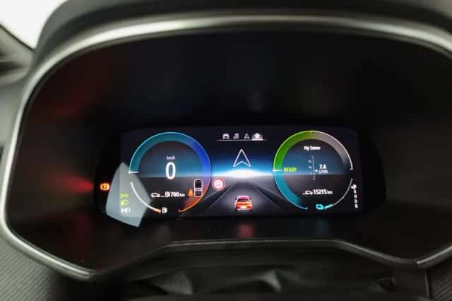 Renault Clio (2024) thumbnail 4