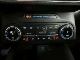 Ford Kuga (2024) thumbnail 29