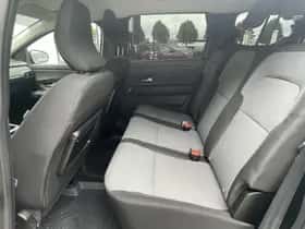 Dacia Jogger (2024) thumbnail 17