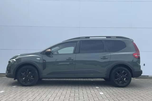 Dacia Jogger (2024) thumbnail 2
