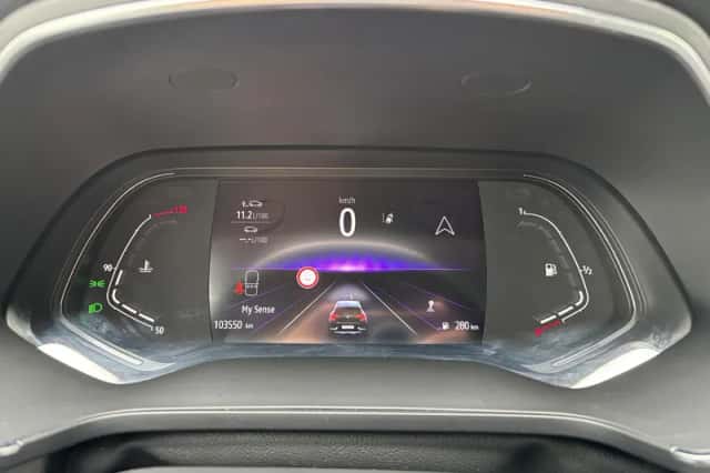 Renault Captur (2020) thumbnail 4