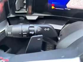 Renault Austral (2025) thumbnail 17