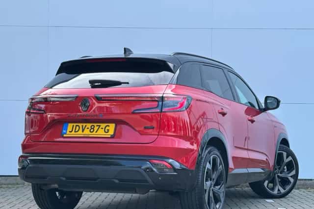 Renault Austral (2025) thumbnail 2