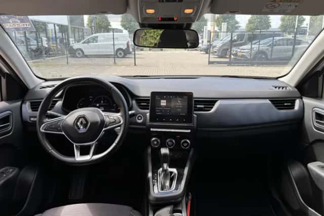 Renault Arkana (2022) thumbnail 3