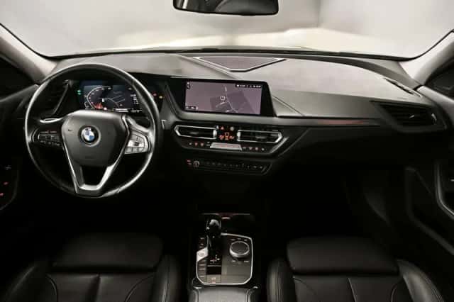 BMW 1-Serie (2023) thumbnail 3