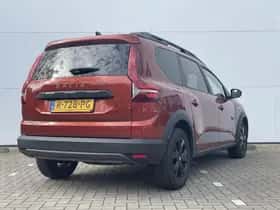 Dacia Jogger (2022) thumbnail 2