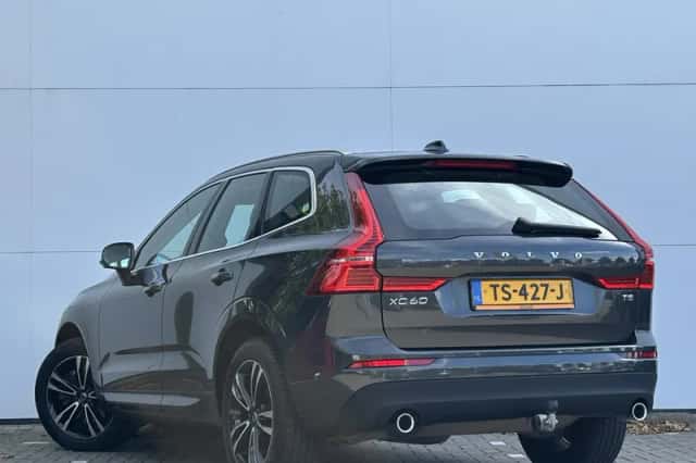 Volvo XC60 (2018) thumbnail 6