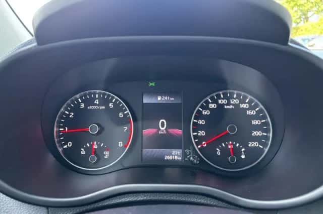 Kia Picanto (2021) thumbnail 4