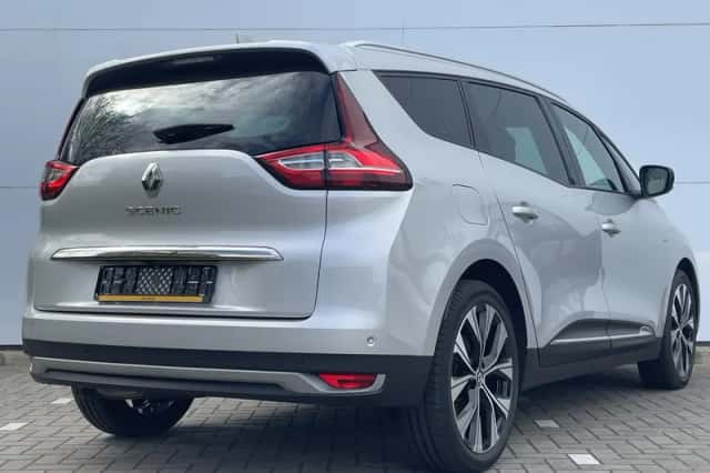Renault Grand Scénic (2021) thumbnail 2