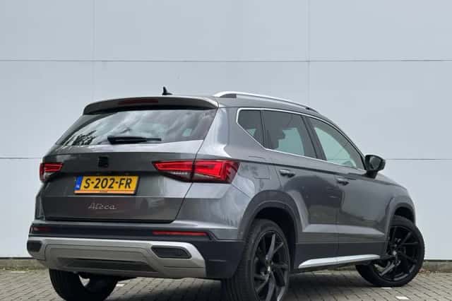 SEAT Ateca (2023) thumbnail 2