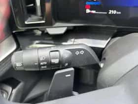 Renault Austral (2025) thumbnail 17
