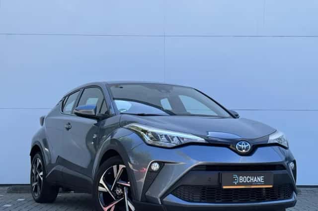 Toyota C-HR (2023) thumbnail 5