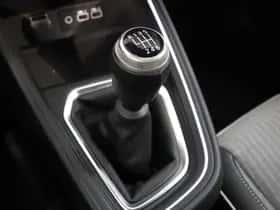 Renault Clio (2024) thumbnail 25