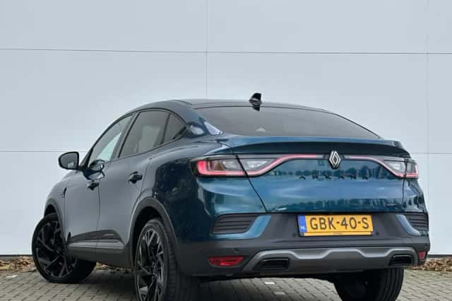 Renault Arkana (2024) thumbnail 6