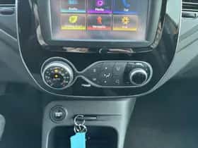 Renault Captur (2018) thumbnail 9