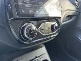 Renault Captur (2018) thumbnail 12