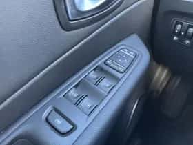 Renault Captur (2018) thumbnail 19