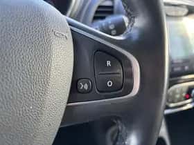 Renault Captur (2018) thumbnail 27