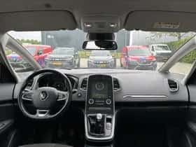 Renault Grand Scénic (2018) thumbnail 3