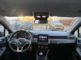 Renault Clio (2021) thumbnail 3
