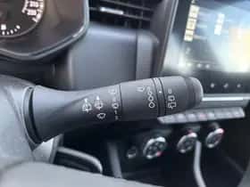 Renault Clio (2021) thumbnail 23