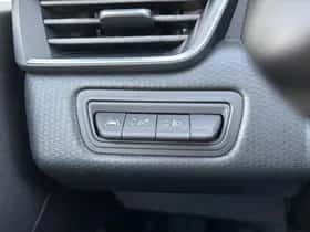 Renault Clio (2021) thumbnail 24