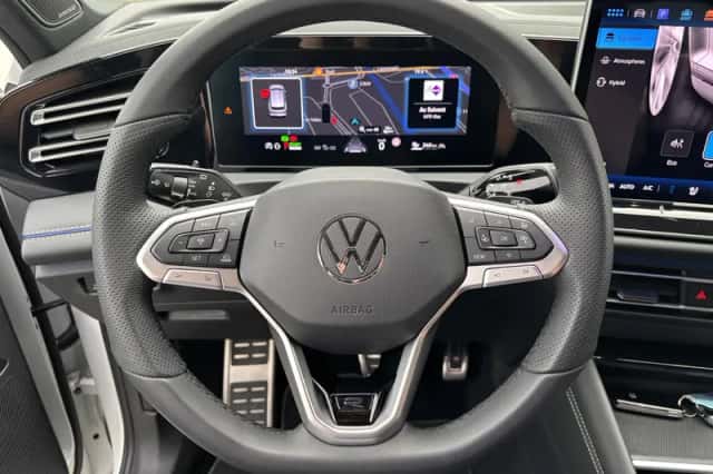 Volkswagen Tiguan (2025) thumbnail 4