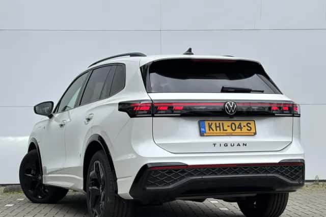 Volkswagen Tiguan (2025) thumbnail 6