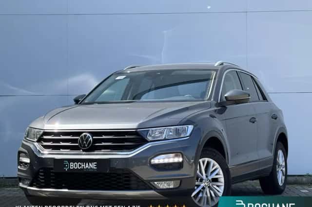 Volkswagen T-Roc (2022) thumbnail 1