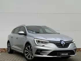Renault Mégane (2023) thumbnail 4