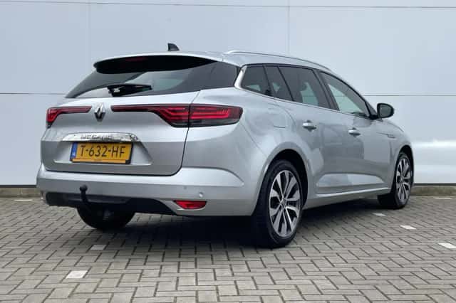 Renault Mégane (2023) thumbnail 2