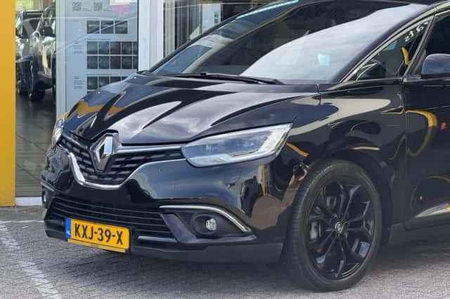 Renault Scénic (2019) thumbnail 3