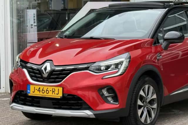 Renault Captur (2020) thumbnail 5