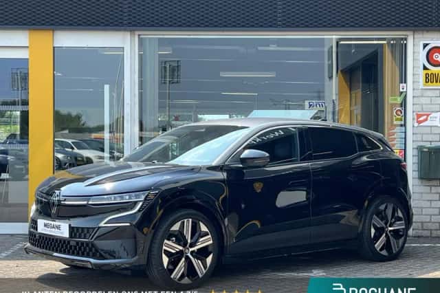 Renault Mégane E-Tech (2025) thumbnail 1