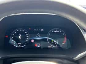 Renault Captur (2024) thumbnail 4