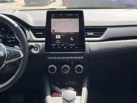 Renault Captur (2024) thumbnail 10