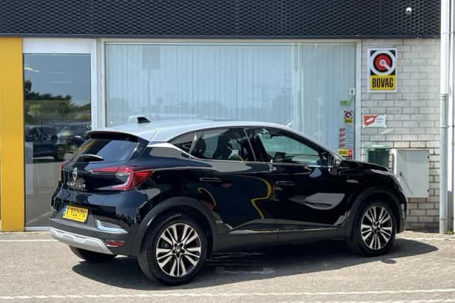 Renault Captur (2024) thumbnail 2