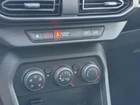Dacia Sandero (2023) thumbnail 12