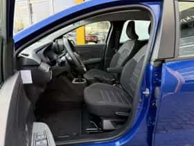 Dacia Sandero (2023) thumbnail 7