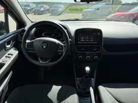 Renault Clio (2021) thumbnail 2